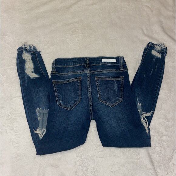 Cello tattered distressed jeans. Size 3 - Picture 4 of 5